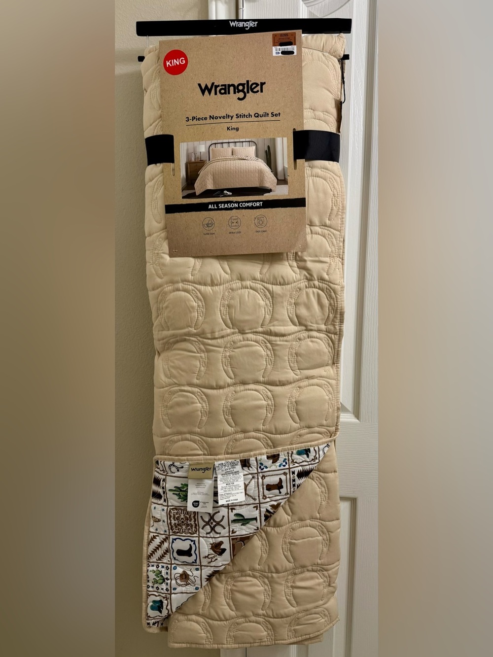 Wrangler Western Theme Reversible 3 Piece Novelty Stitch King Quilt Set NWT